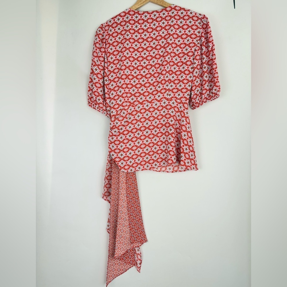 Sachin & Babi Printed Faux Wrap Top Size 2 - image 7